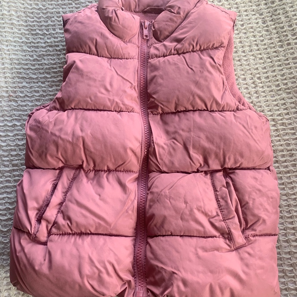 Girls puffer vest